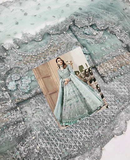 MariaB Couture MC-031 Vol. 5 Ready-to-Wear luxury collection is abloom with patterns and embroideries that are exquisitely fleur tine